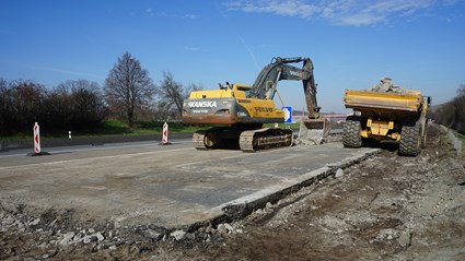 D2 - removing the original cement concrete cover 