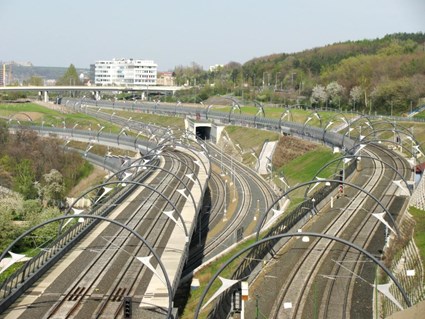 kolejový rozplet-východní portály